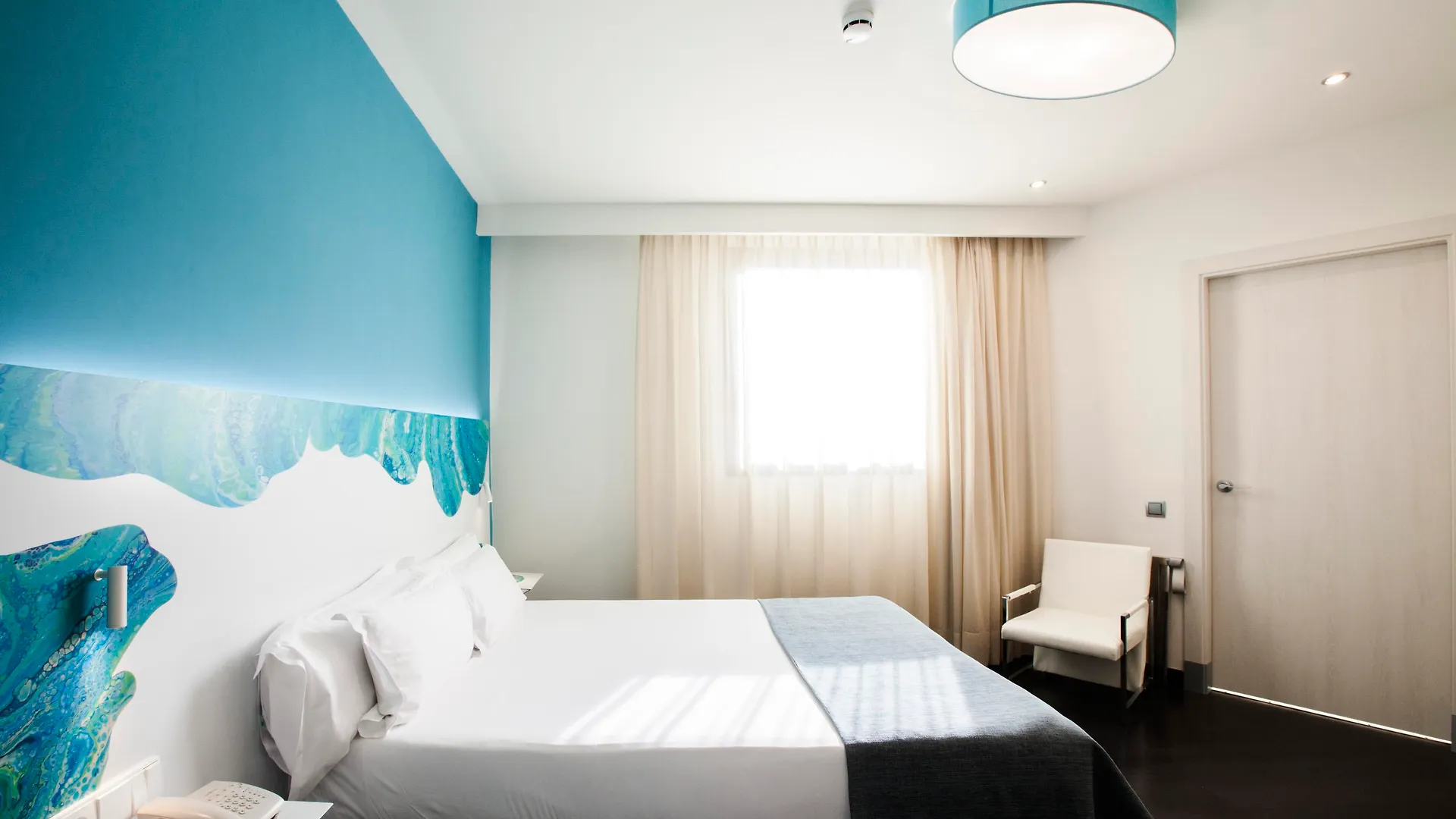 Hotel Concordia Barcelona 4*,  Spain