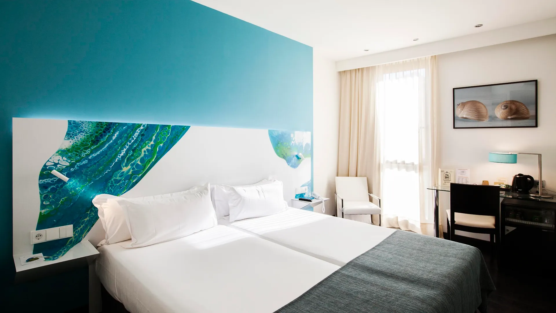 Hotel Concordia Barcelona 4*,  Spain