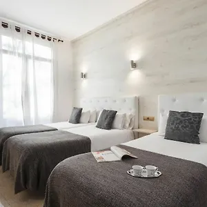 Apart-hotel Rambla108, Barcelona